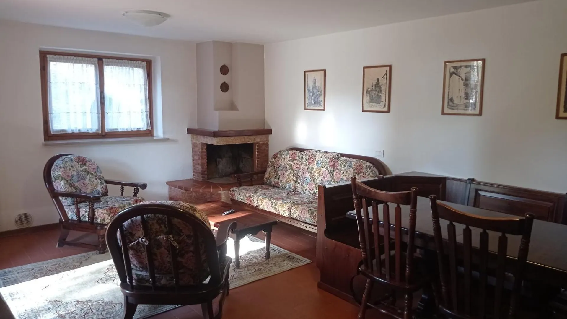 Agriturismo Le Case Di San Vivaldo 蒙塔约内